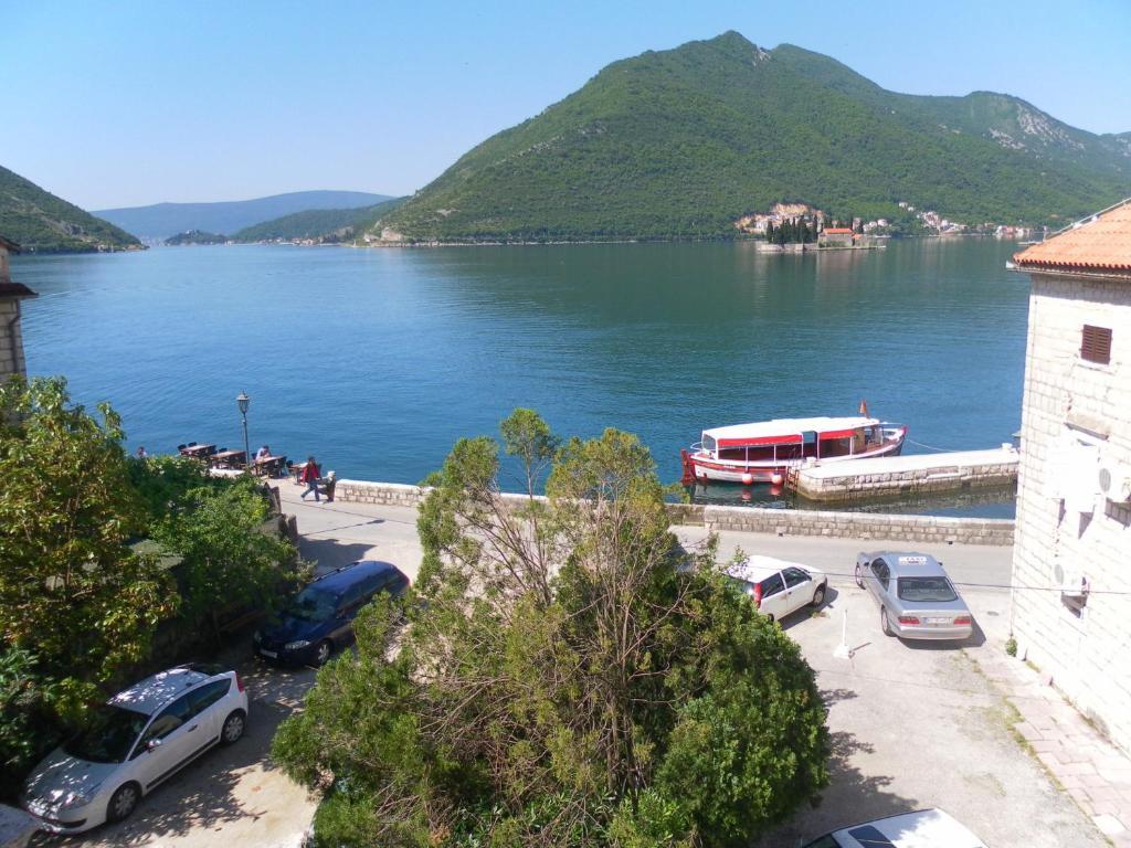 Apartments David Perast Oda fotoğraf